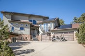 Lyons Luxury Haven/Hot Tub + Golf Cart